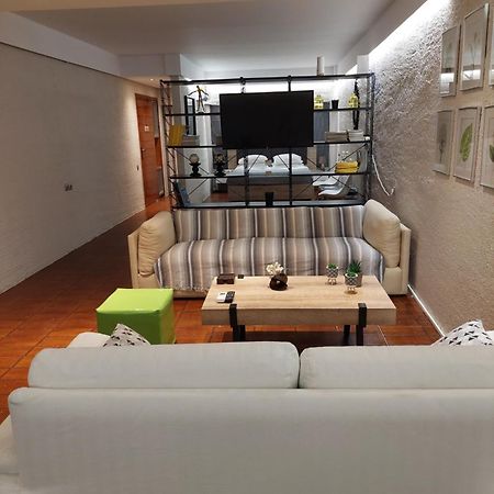Comfortable, Spacious Studio @ Kolonaki Atene Esterno foto